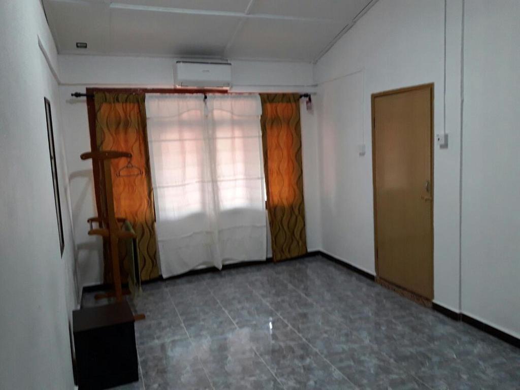 Nur Muslim Homestay At Kota Bharu Ngoại thất bức ảnh