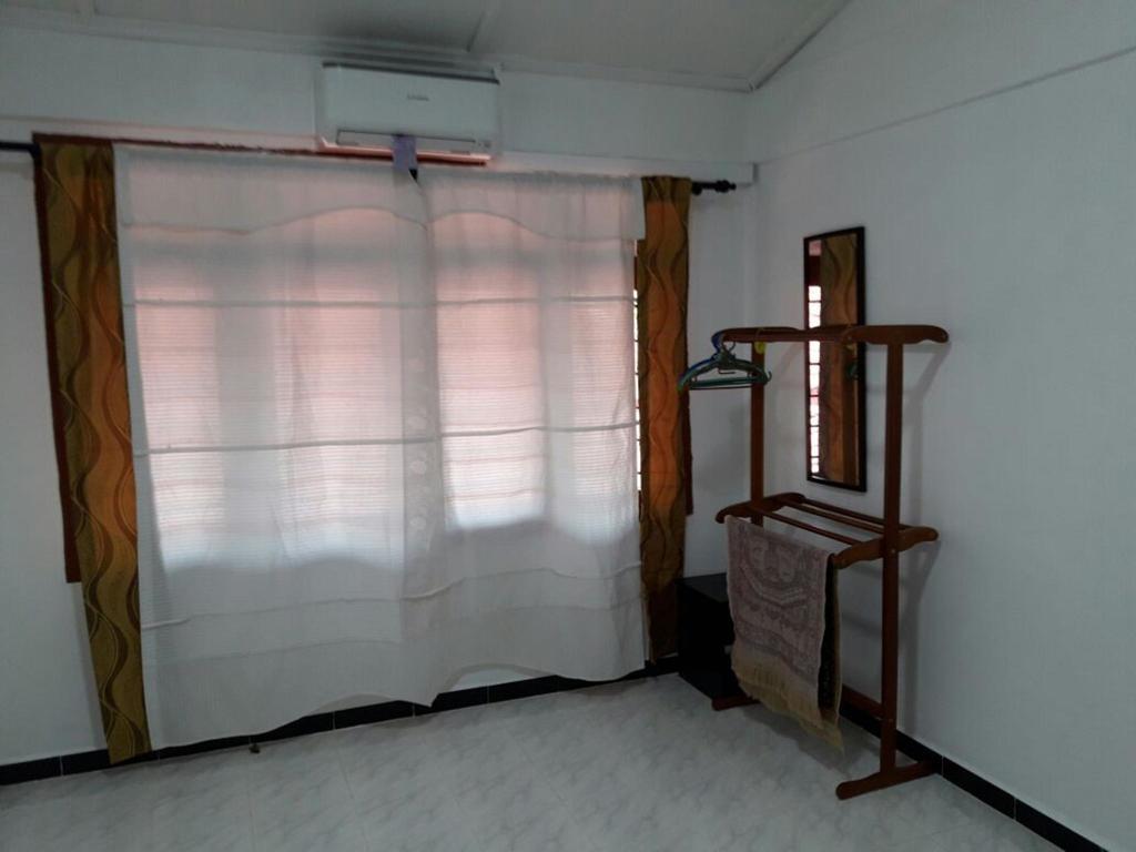 Nur Muslim Homestay At Kota Bharu Ngoại thất bức ảnh