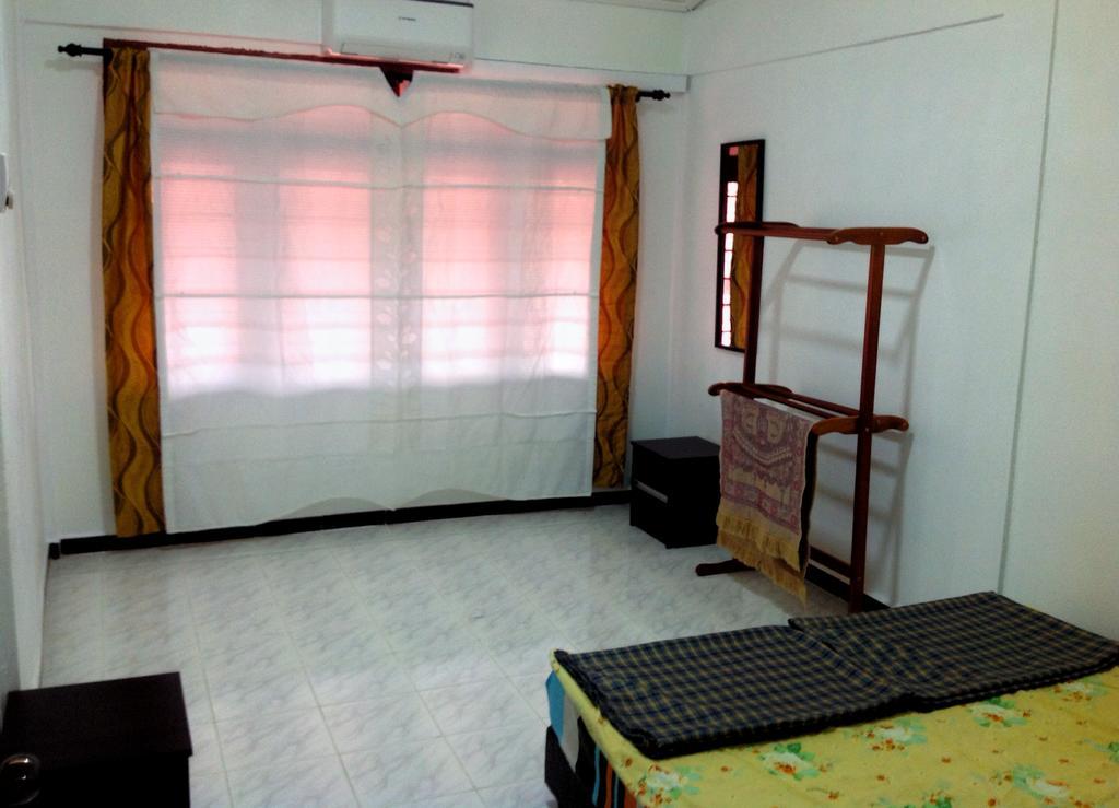 Nur Muslim Homestay At Kota Bharu Ngoại thất bức ảnh